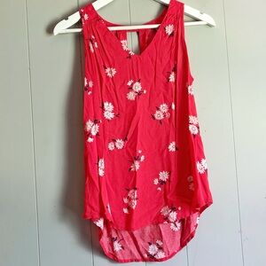 Old Navy Lightweight Red Floral Sleeveless Vneck Top XS